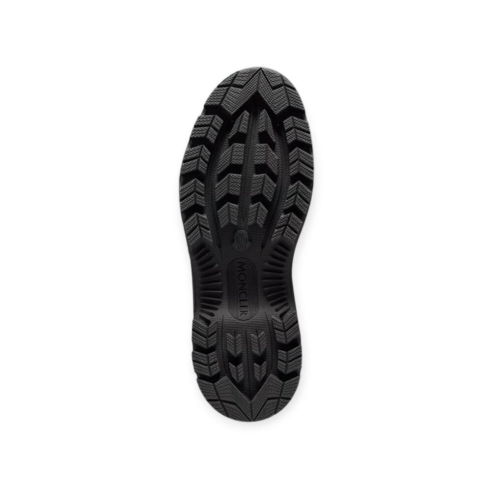 NEW MONCLER women's larue chelsea boots in black - Picture 4 of 5